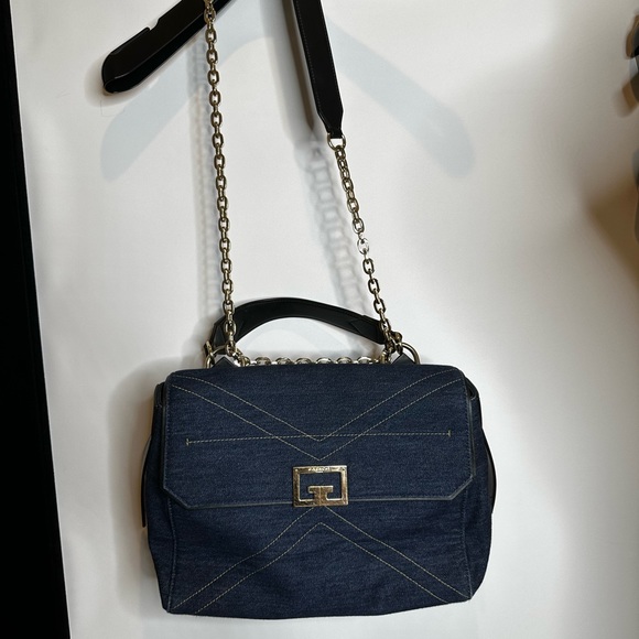 Givenchy ID denim Givenchy Women's Blue Id Medium  Shoulder Bag jeans small - Picture 2 of 15
